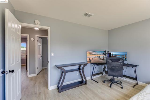 2158 Ackerman Dr, Pittsburg CA: https://media.crmls.org/mediaz/4ee74c4e-a802-4695-b698-9e4a3eda930a.jpg
