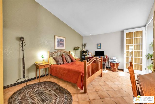 2861 Sundance Circle, Palm Springs CA: https://media.crmls.org/mediaz/4ee75544-9a73-4df3-8614-d23504e74ea5.jpg