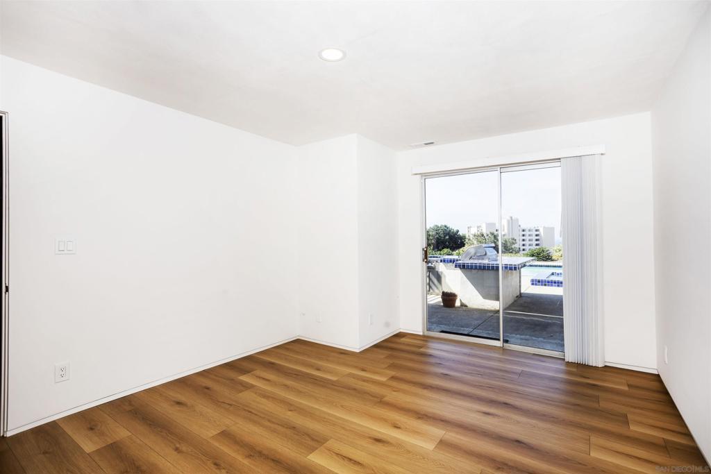 MLS #250043827SD image #18