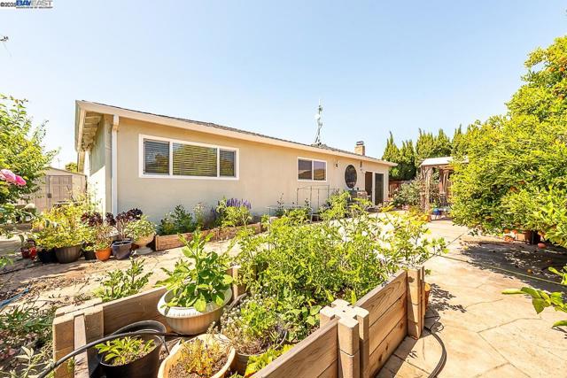 Image 55 of 56 For 4732 Loretta Way