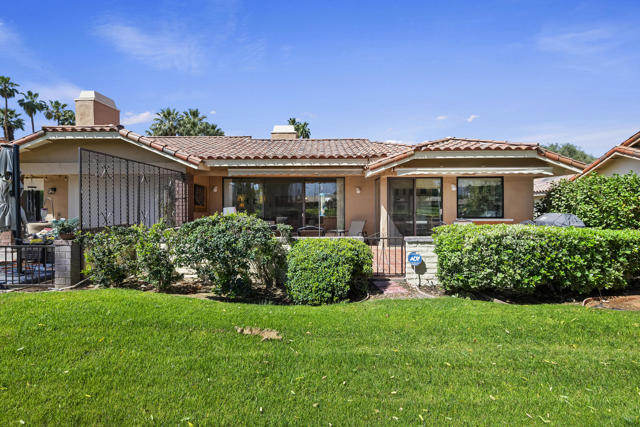213 Calle Del Verano, Palm Desert, CA 92260