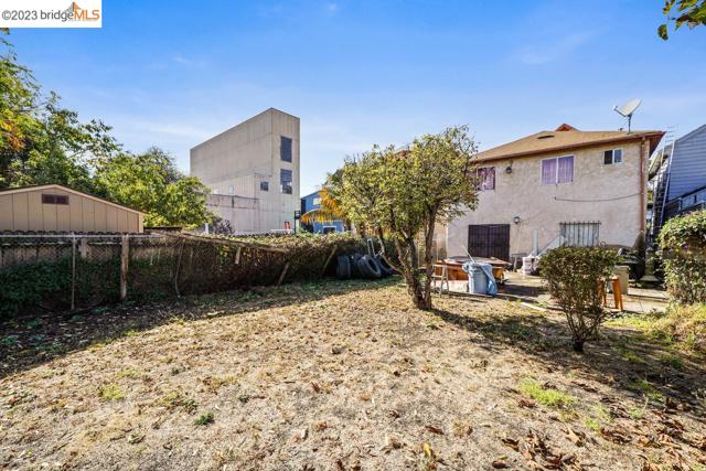 3228 Magnolia St, Oakland, California 94608, 4 Bedrooms Bedrooms, ,3 BathroomsBathrooms,Single Family Residence,For Sale,Magnolia St,41025222