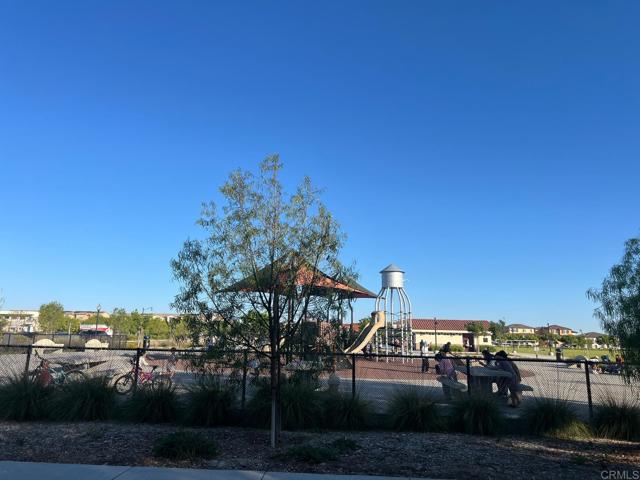 1345 Santa Diana Road, Chula Vista CA: https://media.crmls.org/mediaz/4eee2b59-3f48-49e0-a305-32dad4b24542.jpg