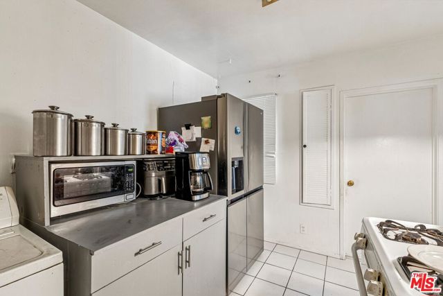 3 Bed Home for Sale in Los Angeles, California