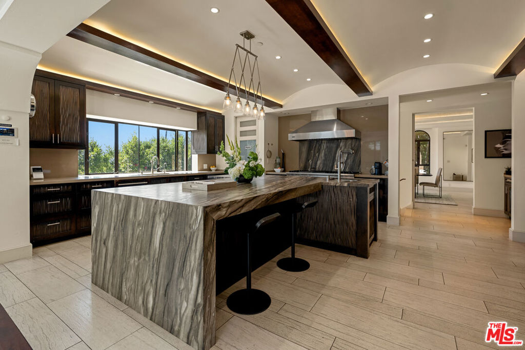 MLS #26670761 image #10