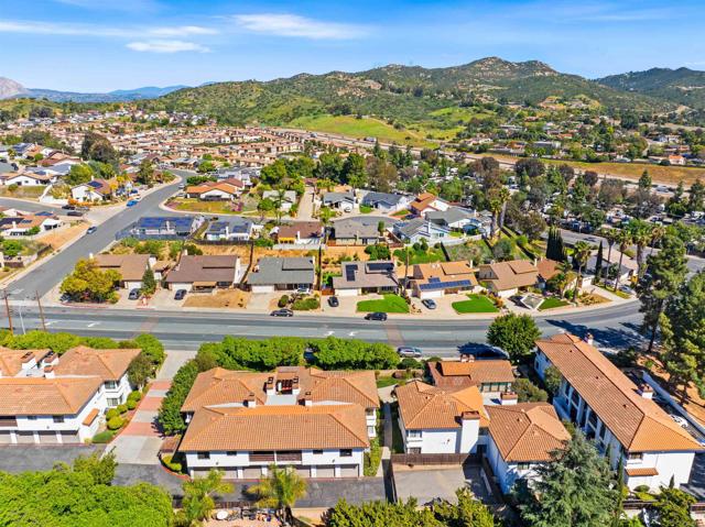 1733 Pepper Drive, El Cajon CA: https://media.crmls.org/mediaz/4eefc640-fd82-4c9a-942f-f6fed05e7ed6.jpg