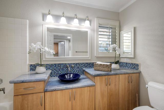 Detail Gallery Image 26 of 74 For 10847 Portobelo Dr, San Diego,  CA 92124 - 4 Beds | 3 Baths