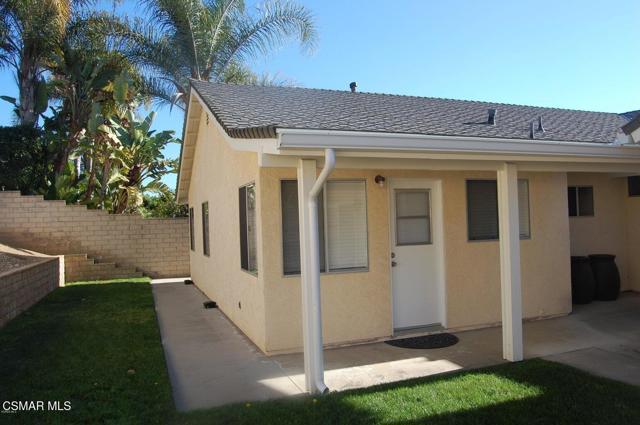 1375 Uppingham B Drive, Thousand Oaks CA: https://media.crmls.org/mediaz/4ef20d49-97c5-4e2c-ac0b-4547c104c9e0.jpg