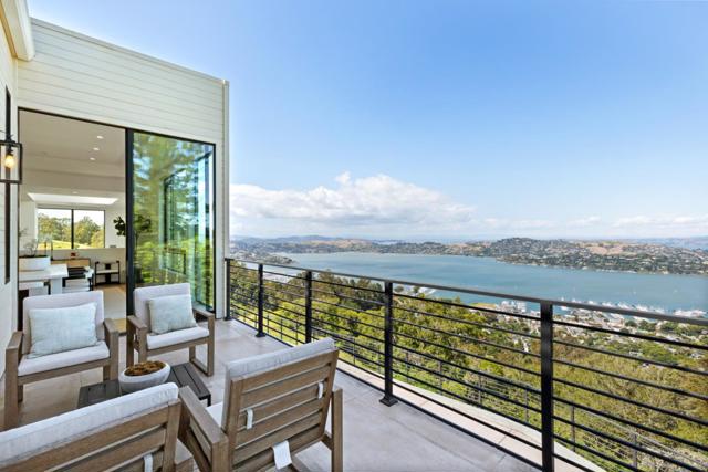 3 Wolfback Ridge Road, Sausalito CA: https://media.crmls.org/mediaz/4ef3d36e-f774-4262-ba38-c67e1e828235.jpg