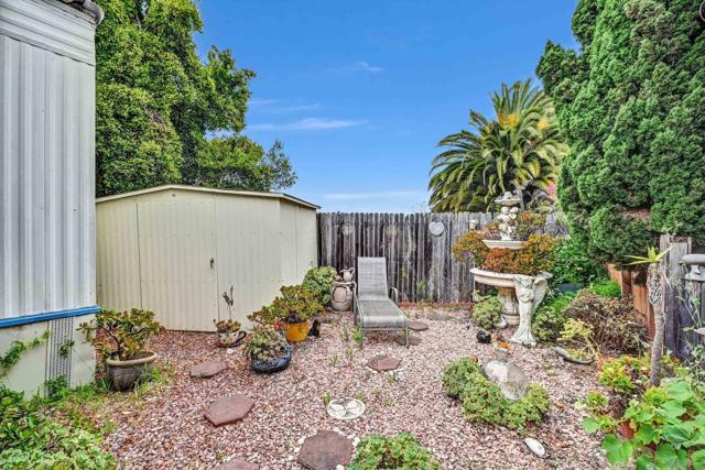 153 Sherri Ln, Oceanside CA: https://media.crmls.org/mediaz/4ef40f4a-e660-4247-9bf0-87cc9ea1394b.jpg