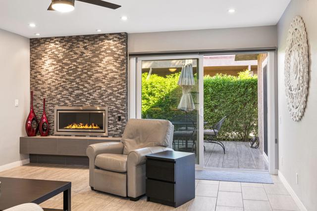 72590 Moonridge Lane, Palm Desert, CA 92260