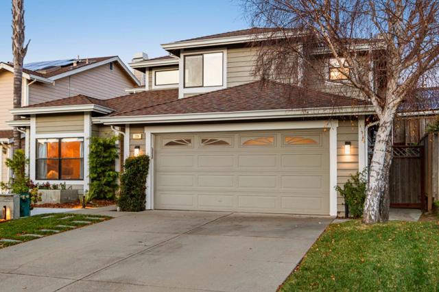 229 Marvilla Circle, Pacifica CA: https://media.crmls.org/mediaz/4ef5a520-0db3-4e16-9d5d-c479faeec1f2.jpg