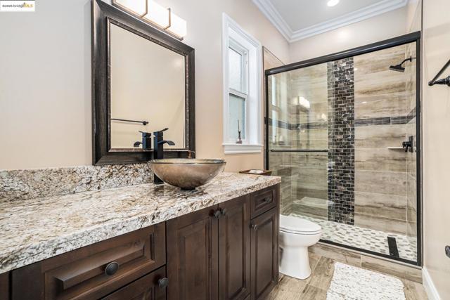 2012 Windward Pt, Discovery Bay CA: https://media.crmls.org/mediaz/4ef75fca-1598-4a84-88c0-be42f44c6f5b.jpg