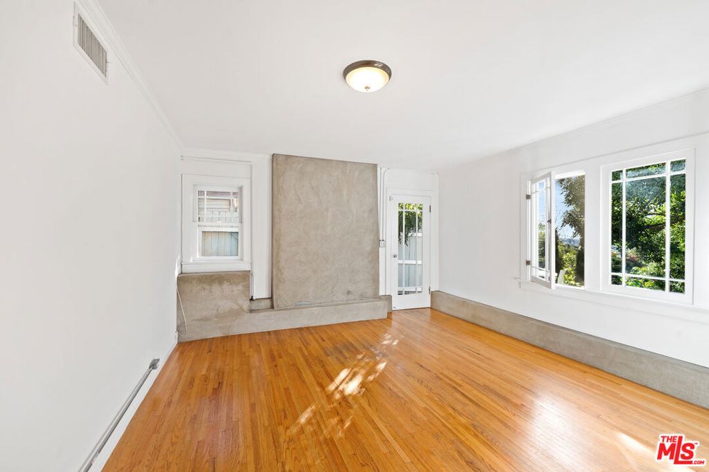MLS #26848259 image #33