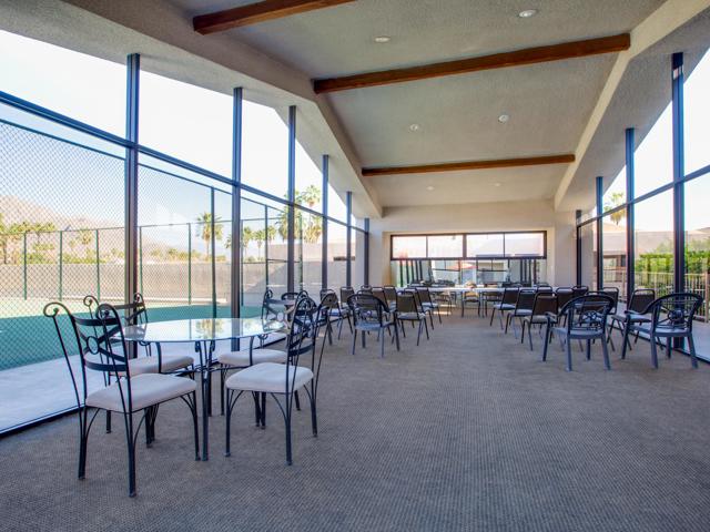 255 S Avenida Caballeros #302, Palm Springs, CA 92262