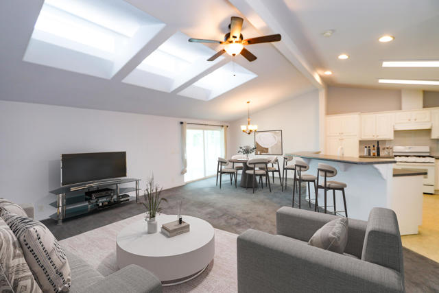 15300 Palm Drive, Desert Hot Springs CA: https://media.crmls.org/mediaz/4efacdc9-c073-441a-aae1-9d8be9fae8f1.jpg