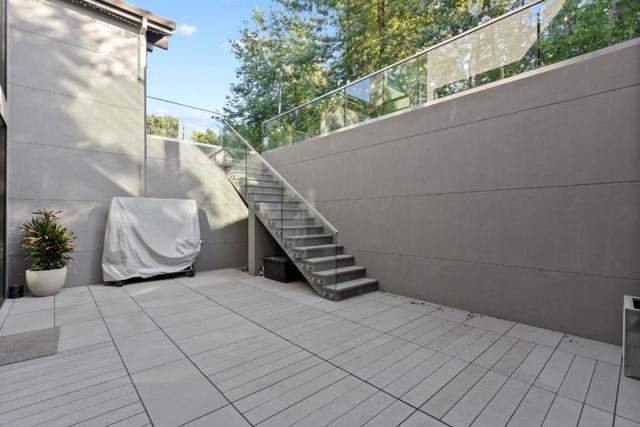 26960 Orchard Hill Lane, Los Altos Hills CA: https://media.crmls.org/mediaz/4efb6f01-3e67-41b4-a35c-a98512bb981f.jpg