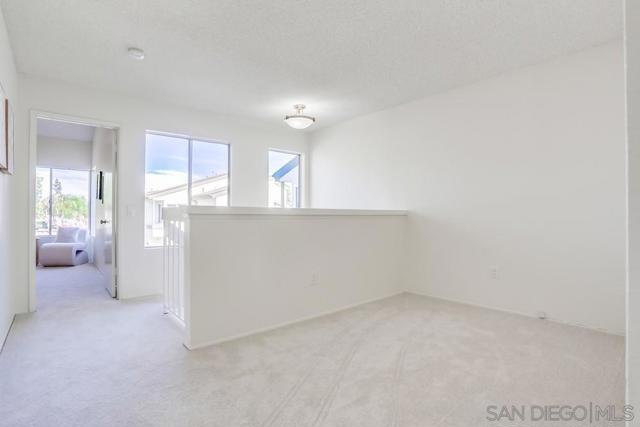 5450 Kiowa Dr, La Mesa CA: https://media.crmls.org/mediaz/4efc0a4d-3203-4f84-a0e4-a1b725077100.jpg