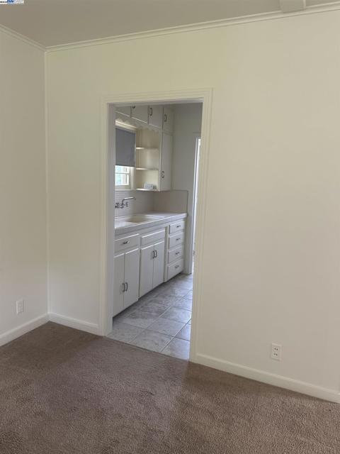 419 Burkhard Rd, Patterson CA: https://media.crmls.org/mediaz/4efc692e-a579-4497-bd11-3e1361f2eaed.jpg