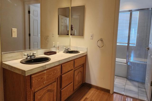 245 Heacox Road, Woodside CA: https://media.crmls.org/mediaz/4efd7fc4-db41-478d-9fea-5adf714f36bb.jpg