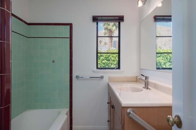 438 E Avenida Hokona, Palm Springs CA: https://media.crmls.org/mediaz/4efe25aa-384c-47ff-9473-c7b3667d1888.jpg