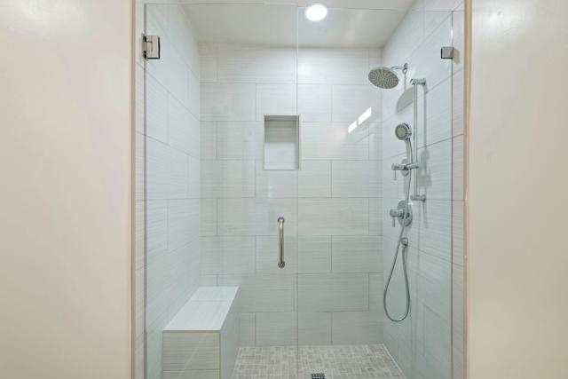 45715 Verba Santa Drive, Palm Desert CA: https://media.crmls.org/mediaz/4eff4db5-25d6-43ef-b312-51868c31d0ff.jpg