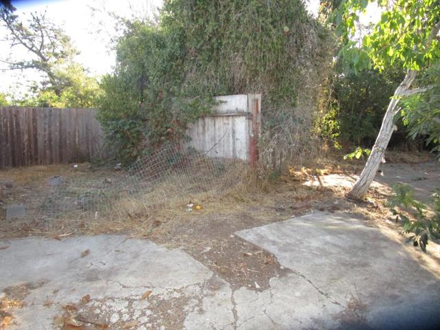 206 El Sendero, Vallejo CA: https://media.crmls.org/mediaz/4f010de3-6497-4261-810f-8ee99a109c47.jpg