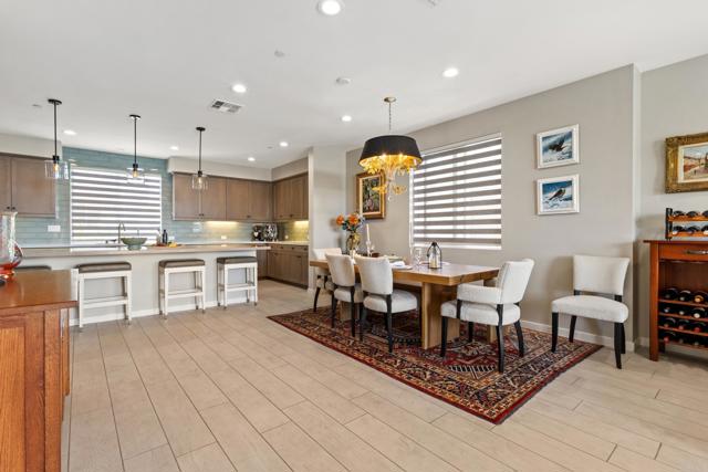 6132 Colt Place, Carlsbad CA: https://media.crmls.org/mediaz/4f0157e3-547b-42dd-9a56-91d800e923aa.jpg