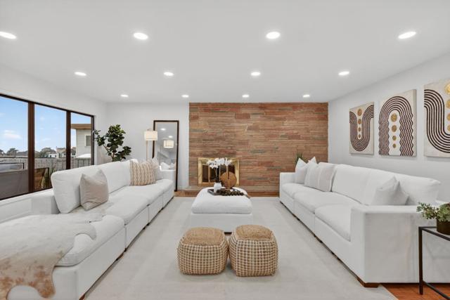 72 Cresta Vista Drive, San Francisco CA: https://media.crmls.org/mediaz/4f01d7bc-e847-43d2-8c79-764d25b8cdfc.jpg