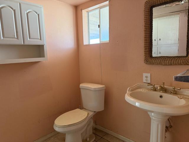 68424 Bellerue Road, 29 Palms CA: https://media.crmls.org/mediaz/4f021f73-ca38-46cb-92c3-39b4301598d3.jpg