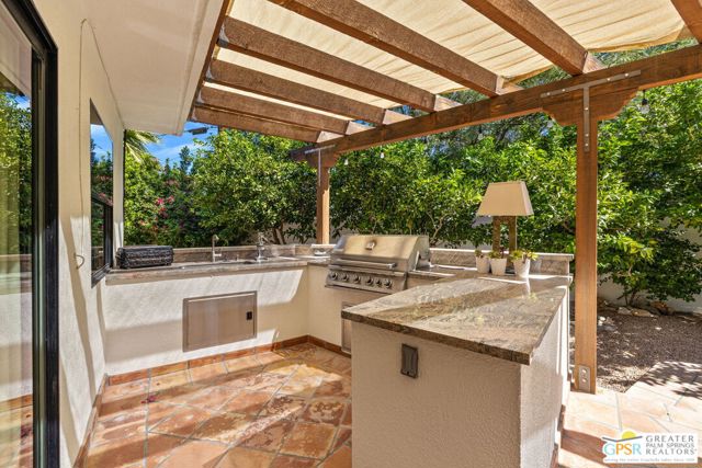 2336 N Girasol Avenue, Palm Springs CA: https://media.crmls.org/mediaz/4f033d12-49f6-4f4e-a6fc-aa59163635fa.jpg