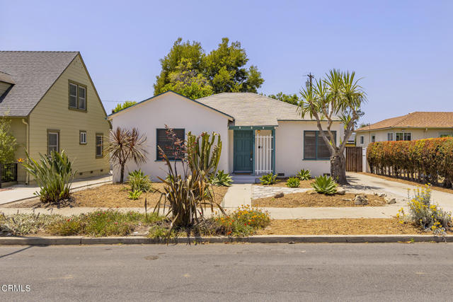 237 N Katherine Drive, Ventura CA: https://media.crmls.org/mediaz/4f04810f-f108-4fe6-adbf-f7aa689f6a38.jpg