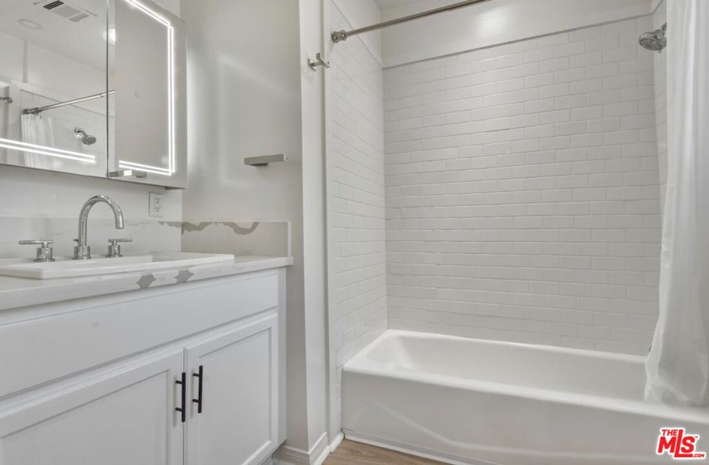 MLS #26864073 image #16
