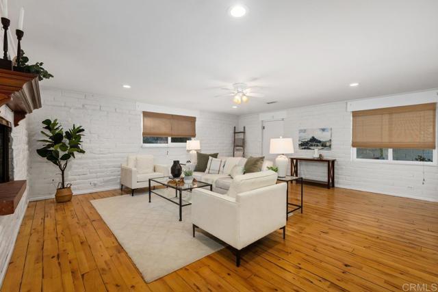 2873 Verda Avenue, Escondido CA: https://media.crmls.org/mediaz/4f04b441-4ade-4857-8453-b0d16d0ed1c8.jpg