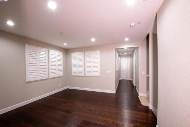 7212 MOUNT VEEDER ROAD, Dublin CA: https://media.crmls.org/mediaz/4f050434-3d14-4474-a154-9e2b55e6ab74.jpg