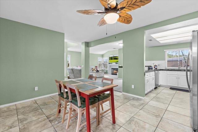 10250 New Bedford Court, Lakeside CA: https://media.crmls.org/mediaz/4f05e737-3314-4c60-9919-71f9ef3d6ae7.jpg