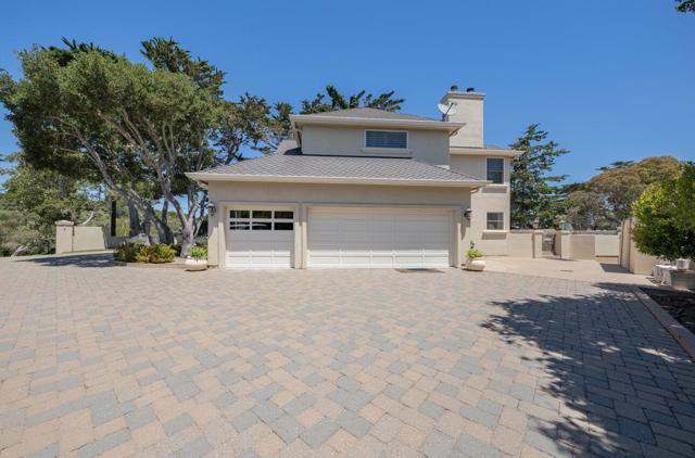 471 El Dorado Street, Monterey CA: https://media.crmls.org/mediaz/4f063f4a-3bdb-407b-a236-e8a2c4c7e807.jpg