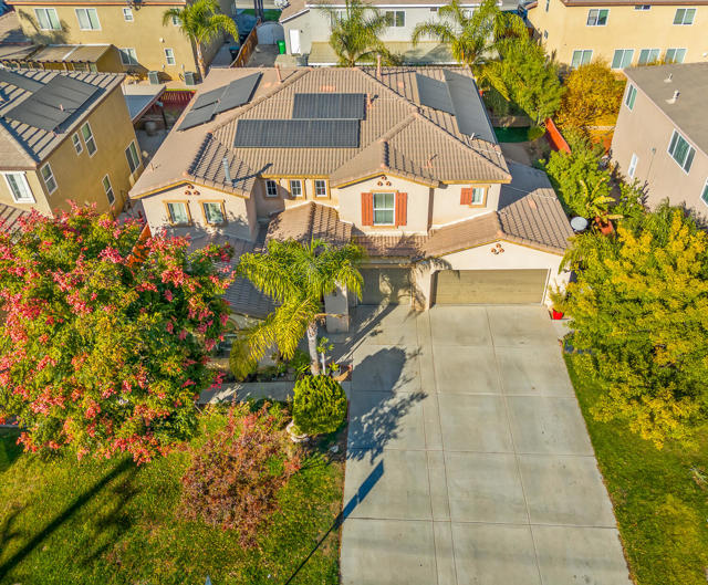 Image 44 of 50 For 25444 Delphinium Ave Avenue