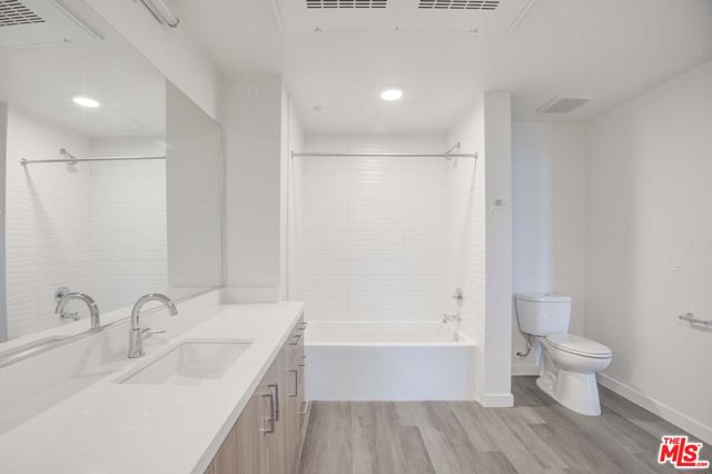 Virtually staged model home ph