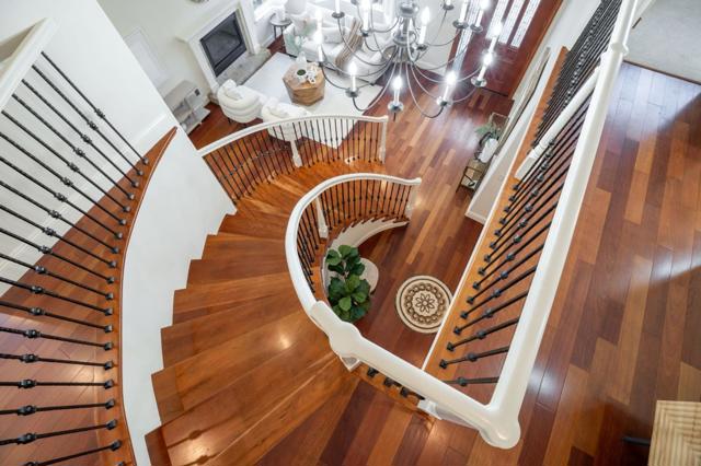 2124 Oakley Avenue, Menlo Park CA: https://media.crmls.org/mediaz/4f08eada-ea19-481b-af94-4f3d73499850.jpg