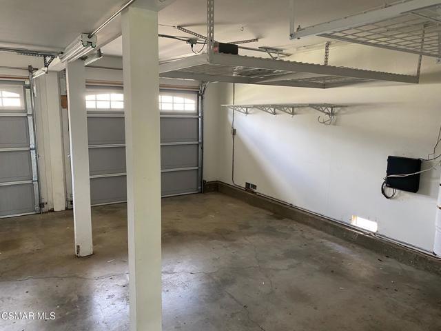 491 Danville Avenue, Thousand Oaks CA: https://media.crmls.org/mediaz/4f092357-66fb-433a-a7d0-fd4850645a9d.jpg