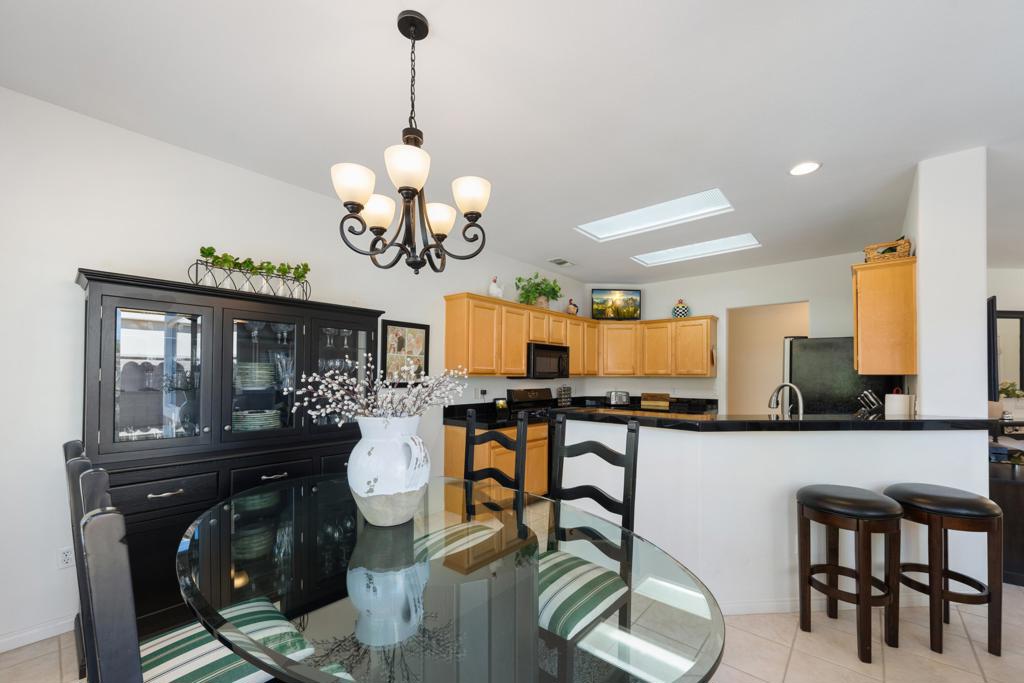 MLS #219135264DA image #9