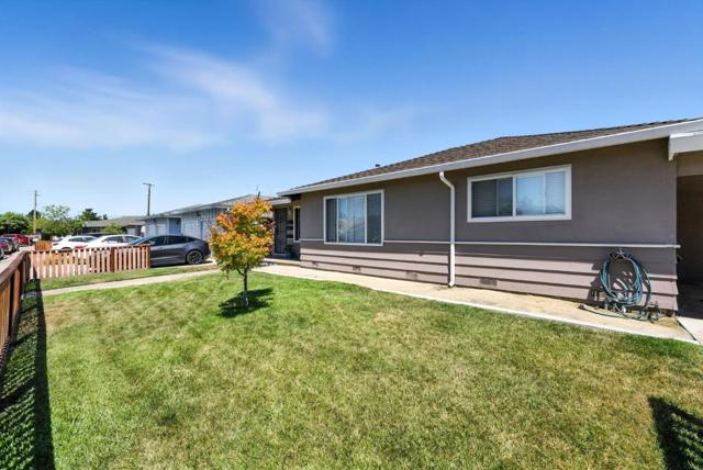 2475 Karen Drive, Santa Clara CA: https://media.crmls.org/mediaz/4f0ad0f7-9c49-487e-b7b8-27ff5abdb022.jpg