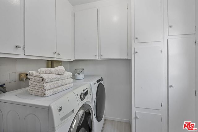 22609 Marjorie Avenue, Torrance CA: https://media.crmls.org/mediaz/4f0ae01c-badf-46ee-8753-ab224717cf02.jpg