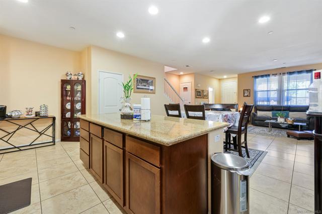 Image 9 of 22 For 1518 El Prado St  3