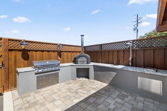 7096 Holsclaw Road, Gilroy CA: https://media.crmls.org/mediaz/4f0dfc77-67eb-4736-ad6e-2aac00fbbbcc.jpg