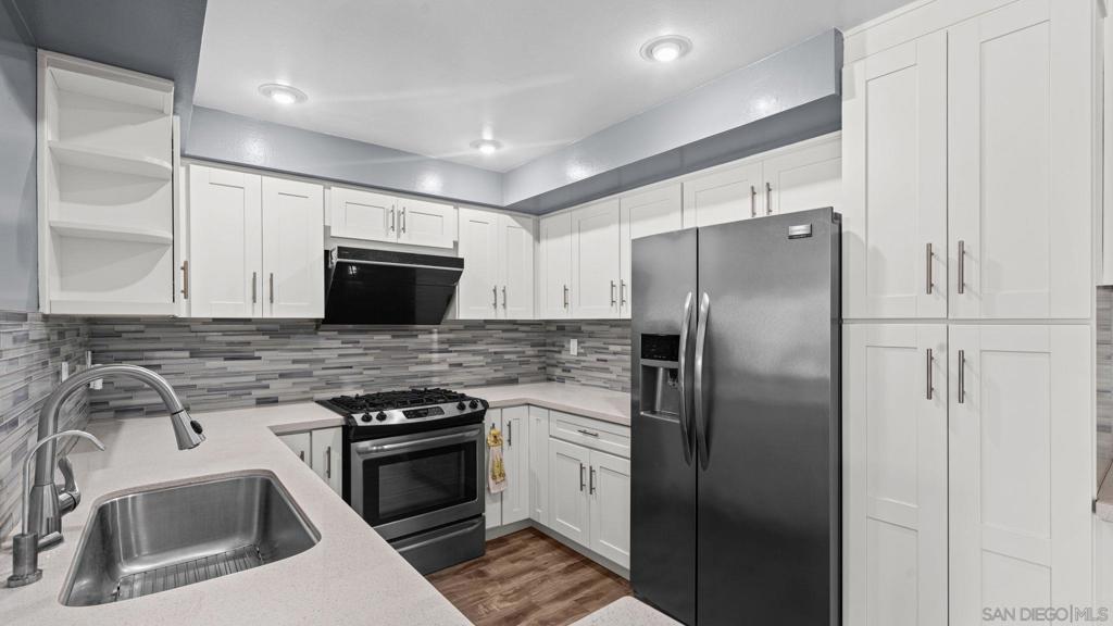 12245 Carmel Vista Rd - photo 9