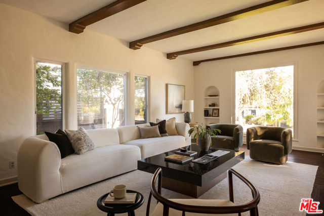 1401 Moncado Drive photo 10