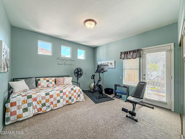 11535 Northdale Drive, Moorpark CA: https://media.crmls.org/mediaz/4f0ffcbc-6ed9-488d-9478-0374bf3dbcd9.jpg