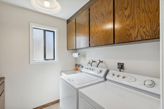 165 Leslie Drive, San Carlos CA: https://media.crmls.org/mediaz/4f103359-0121-4a97-902d-ce69364cbe93.jpg